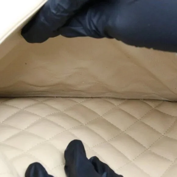 Chanel Beige Calfskin Cambon Ligne Large Tote Handbag 10115108 - Picture 13 of 16